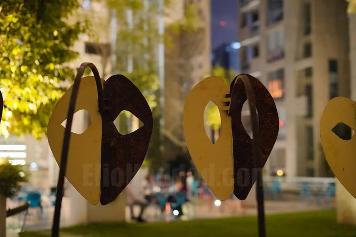 Congratulations and Condolences II at Bossa Nova Hotel, Beirut — view 7