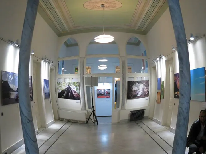 Rio com muito Amor exhibition, Beirut — view 1