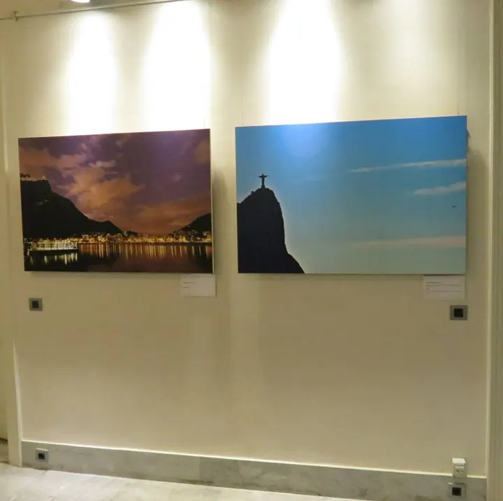 Rio com muito Amor exhibition, Beirut — view 2